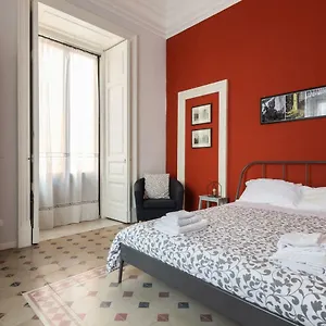 https://casette-umberto.taorminaitalyhotels.com